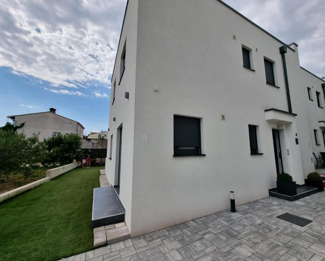 Holiday House Gavran Vodice Exteriér fotografie